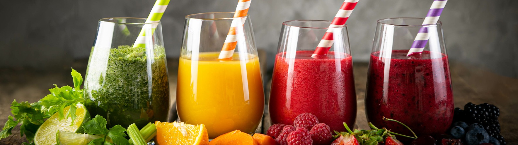 Prepara 4 smoothies saludables + 1 cóctel sin alcohol con las